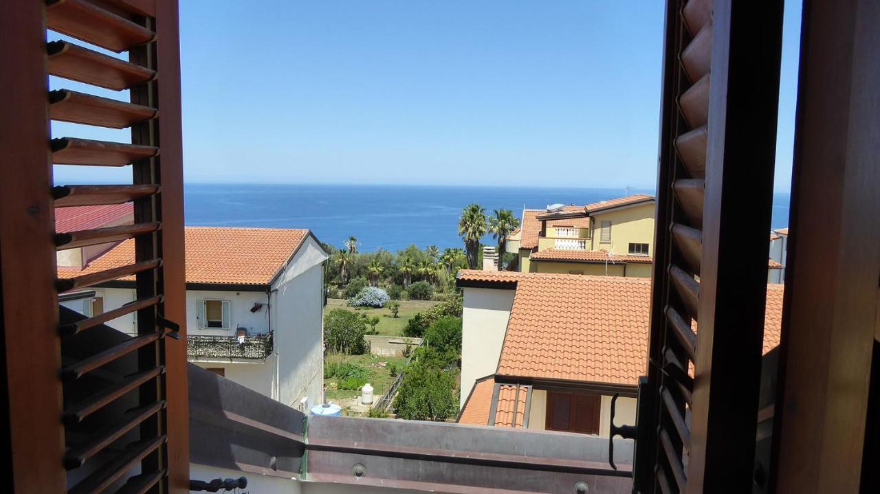 Appartamento panoramico Santa Domenica Esterno foto